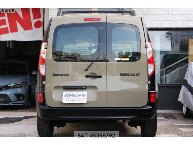 Renault KANGOO 2014-06 8360956-1