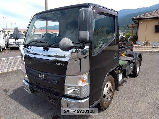 UD Trucks KAZET 2019-10 8363293-0