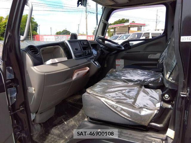 UD Trucks KAZET 2019-10 8363293-2