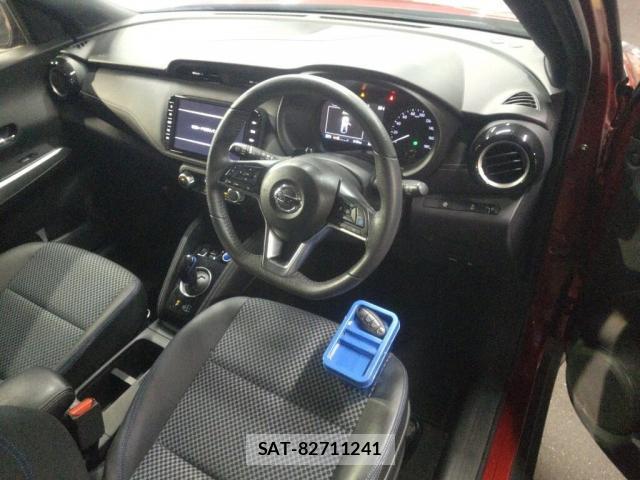 Nissan KICKS 2021-04 8360751-2