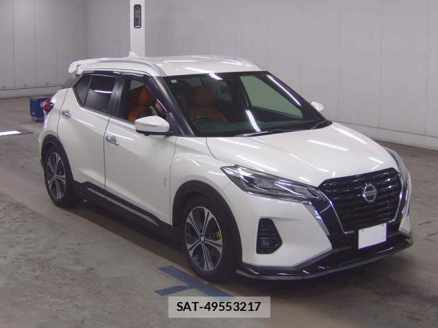 Nissan KICKS 2020-10 8360759-0