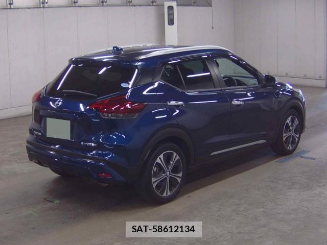 Nissan KICKS 2022-01 8361933-4