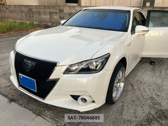Toyota KLUGER HYBRID 2014-10 8361704-1