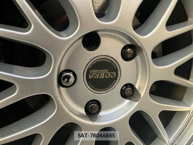 Toyota KLUGER HYBRID 2014-10 8361704-11