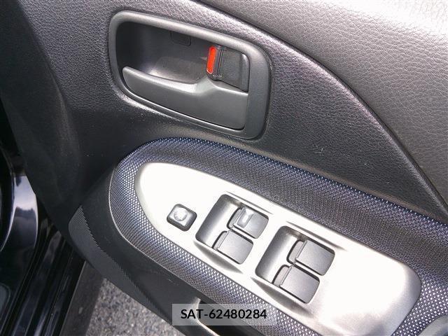 Mitsubishi LANCER 2003-03 8361447-19
