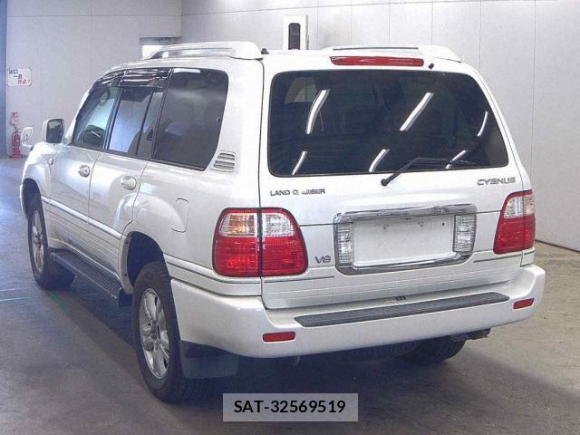 Toyota LAND CRUISER 2004-06 8363096-1