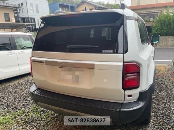 Toyota Land Cruiser 250 2024-08 8362206-1
