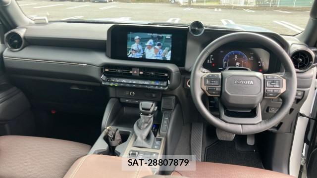Toyota Land Cruiser 250 2024-06 8362234-2