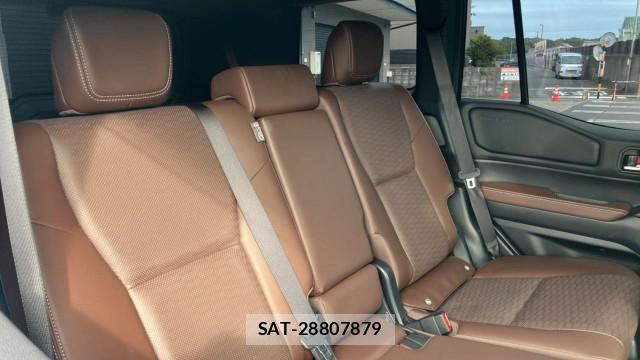 Toyota Land Cruiser 250 2024-06 8362234-6