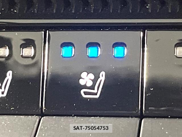 Toyota Land Cruiser 250 2025-04 8362985-6