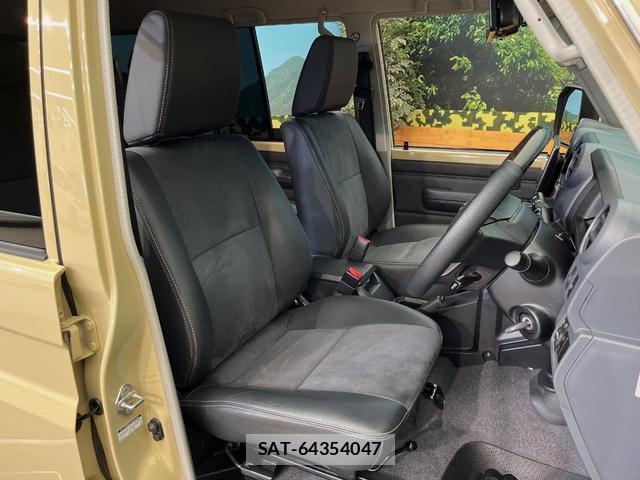 Toyota Land Cruiser 70 2025-09 8361667-10