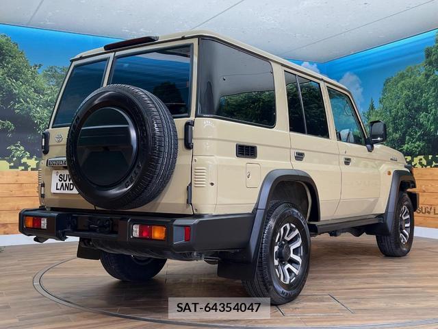 Toyota Land Cruiser 70 2025-09 8361667-18