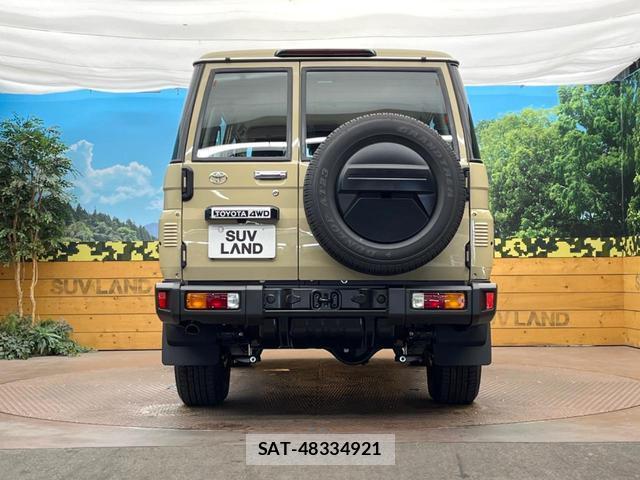 Toyota Land Cruiser 70 2025-07 8361741-13