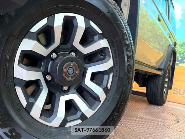 Toyota Land Cruiser 70 2025-06 8361930-12