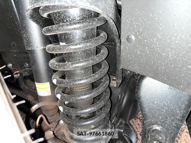 Toyota Land Cruiser 70 2025-06 8361930-19