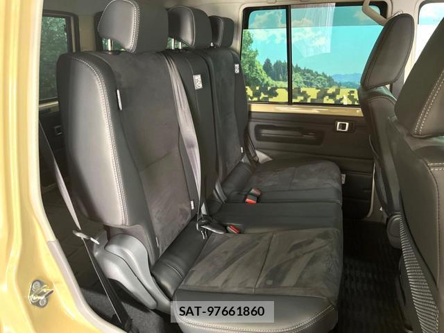 Toyota Land Cruiser 70 2025-06 8361930-8