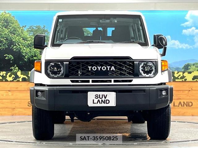 Toyota Land Cruiser 70 2024-10 8362789-13