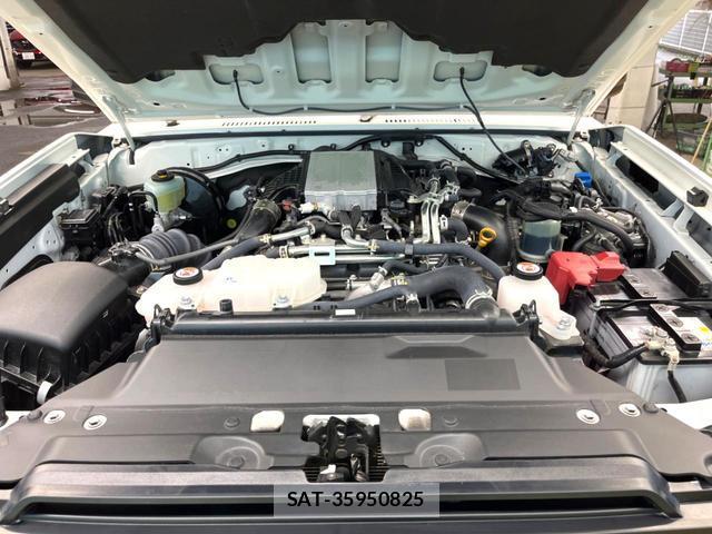 Toyota Land Cruiser 70 2024-10 8362789-17