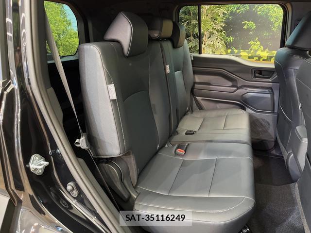 Toyota Land Cruiser FJ 2026-07 8361669-10