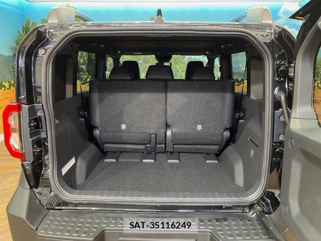 Toyota Land Cruiser FJ 2026-07 8361669-11