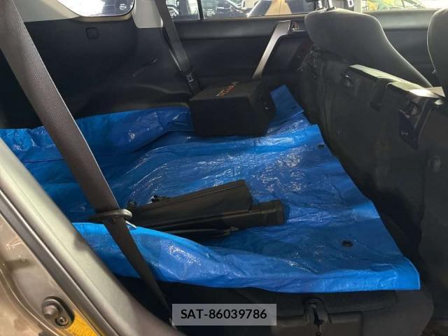 Toyota LAND CRUISER PRADO 2016-10 8362165-7