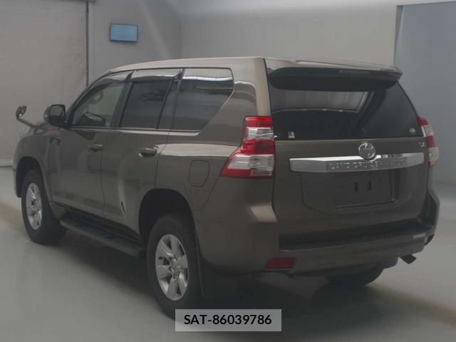 Toyota LAND CRUISER PRADO 2016-10 8362165-9