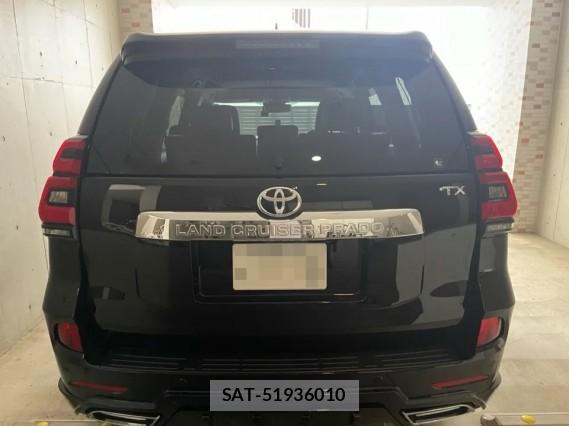 Toyota LAND CRUISER PRADO 2022-06 8362202-1