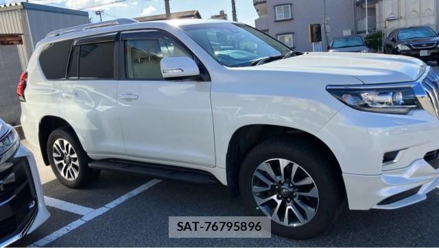 Toyota LAND CRUISER PRADO 2023-02 8362267-3