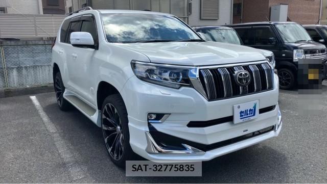 Toyota LAND CRUISER PRADO 2023-02 8362268-11