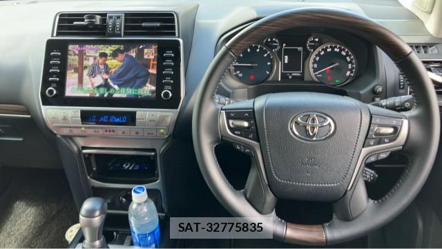 Toyota LAND CRUISER PRADO 2023-02 8362268-16
