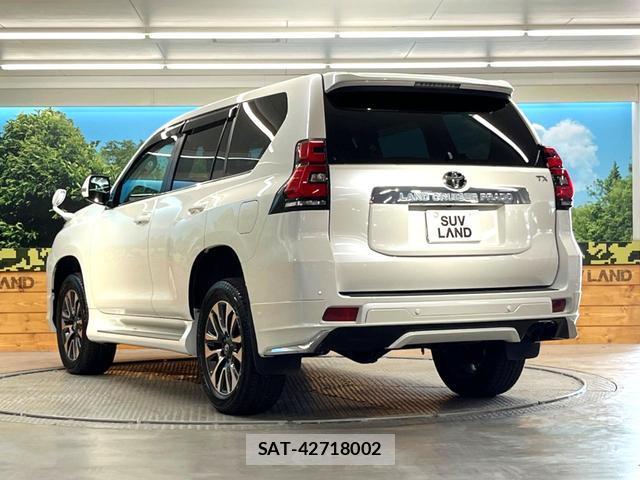 Toyota LAND CRUISER PRADO 2023-04 8362793-16