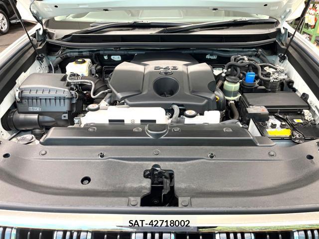 Toyota LAND CRUISER PRADO 2023-04 8362793-17