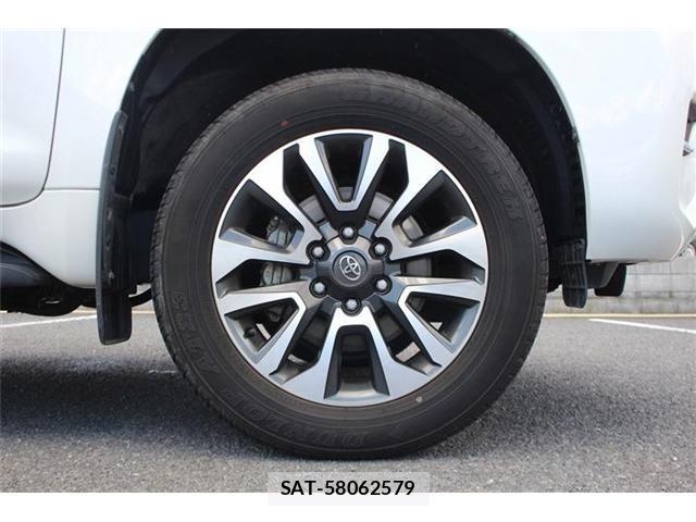 Toyota LAND CRUISER PRADO 2022-05 8362965-15