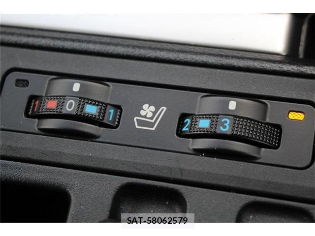 Toyota LAND CRUISER PRADO 2022-05 8362965-5