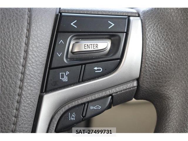 Toyota LAND CRUISER PRADO 2018-09 8362967-3
