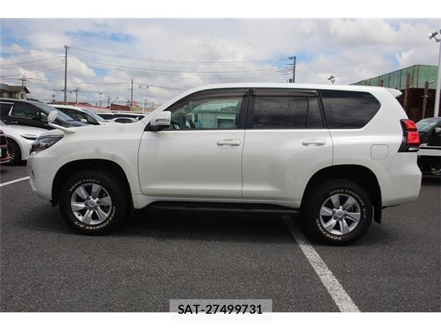 Toyota LAND CRUISER PRADO 2018-09 8362967-7