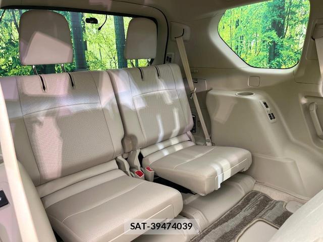 Toyota LAND CRUISER PRADO 2022-09 8363041-9