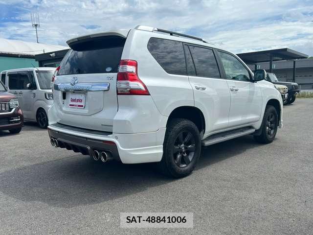 Toyota LAND CRUISER PRADO 2015-02 8363198-13