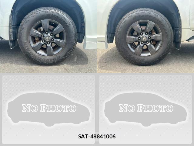 Toyota LAND CRUISER PRADO 2015-02 8363198-18