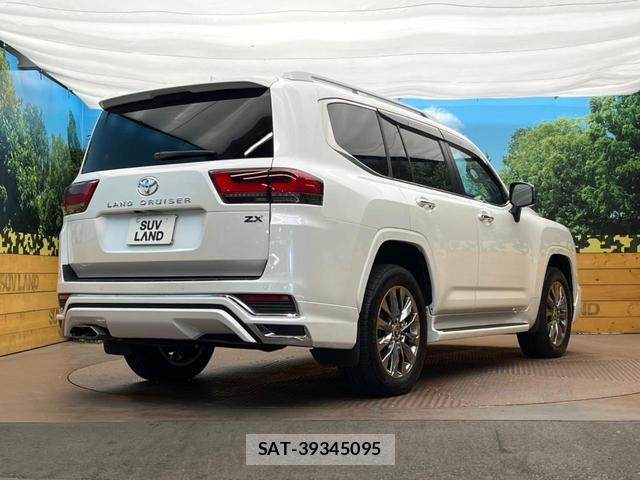 Toyota LAND CRUISER 2023-08 8361740-18