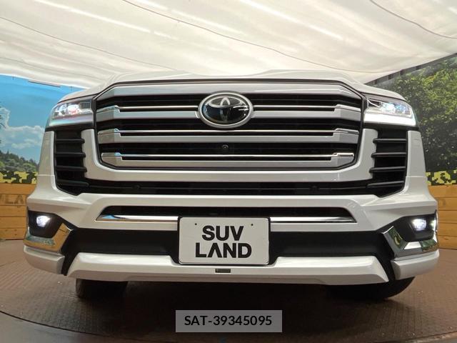 Toyota LAND CRUISER 2023-08 8361740-2