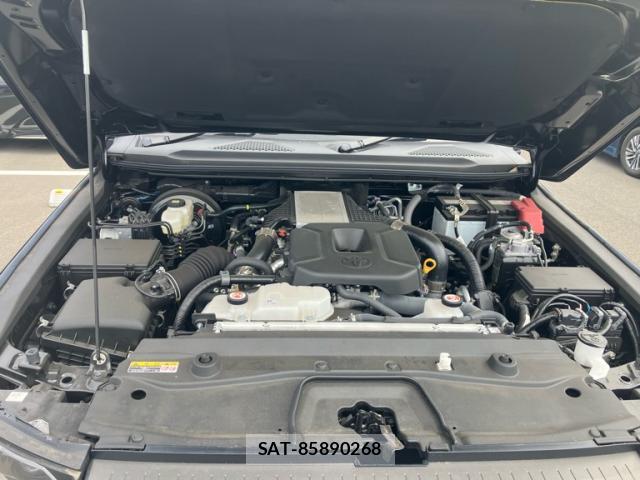 Toyota LAND CRUISER 2024-06 8363536-5