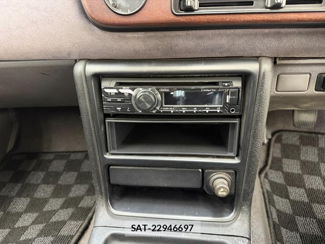 Nissan LAUREL 1990-03 8362951-3