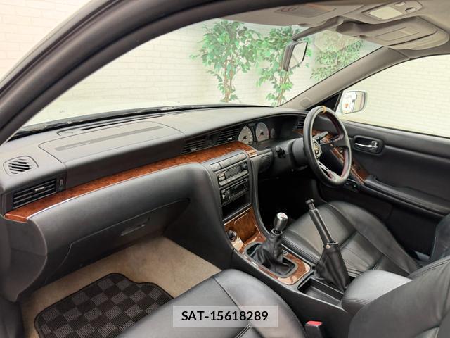 Nissan LAUREL 1999-03 8362960-10