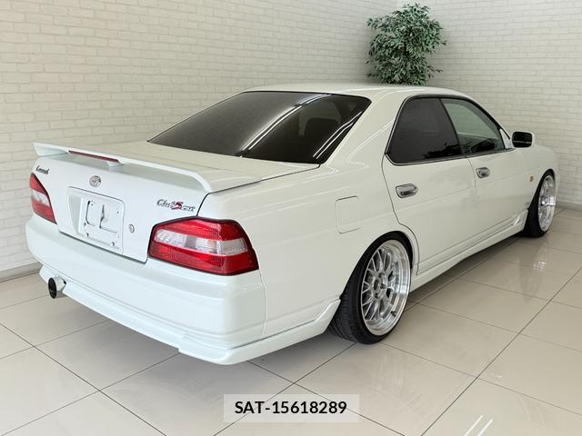 Nissan LAUREL 1999-03 8362960-11