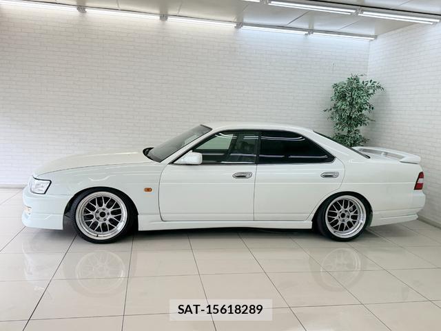 Nissan LAUREL 1999-03 8362960-16