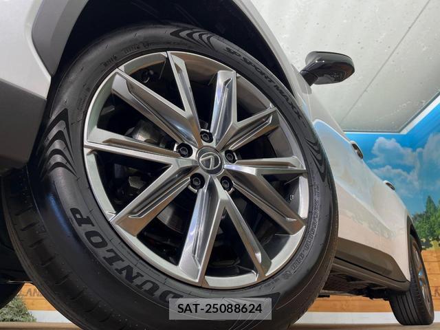 Lexus LBX 2024-06 8361668-13