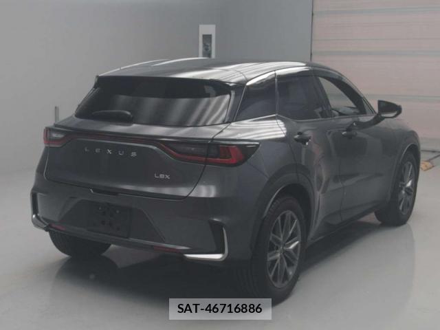 Lexus LBX 2024-02 8362173-1