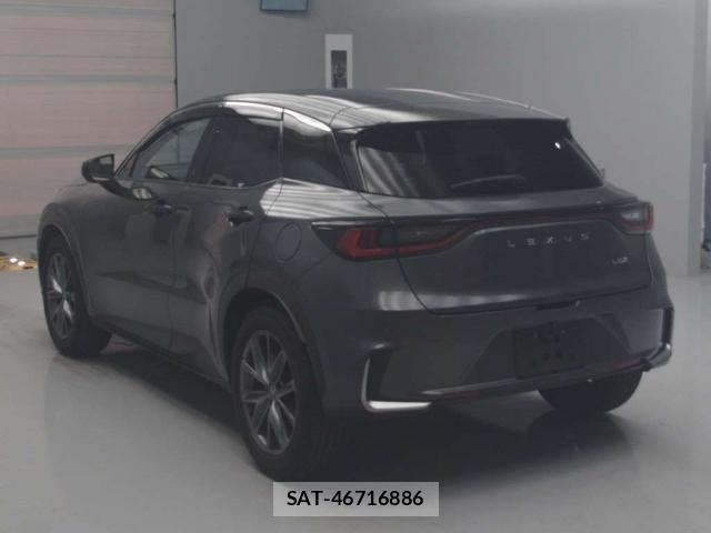 Lexus LBX 2024-02 8362173-5