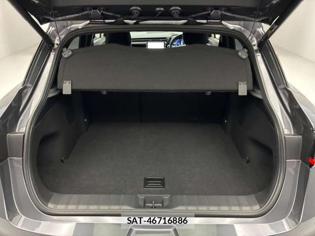 Lexus LBX 2024-02 8362173-6